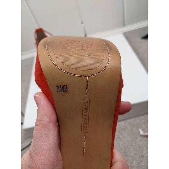 Vince Camuto Womens High Heeled Open Toe Scalloped Strap Red Sandals Size 7.5 - Picture 8 of 9